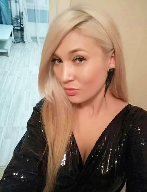 Margo  profile  was  changed  on  gia.la